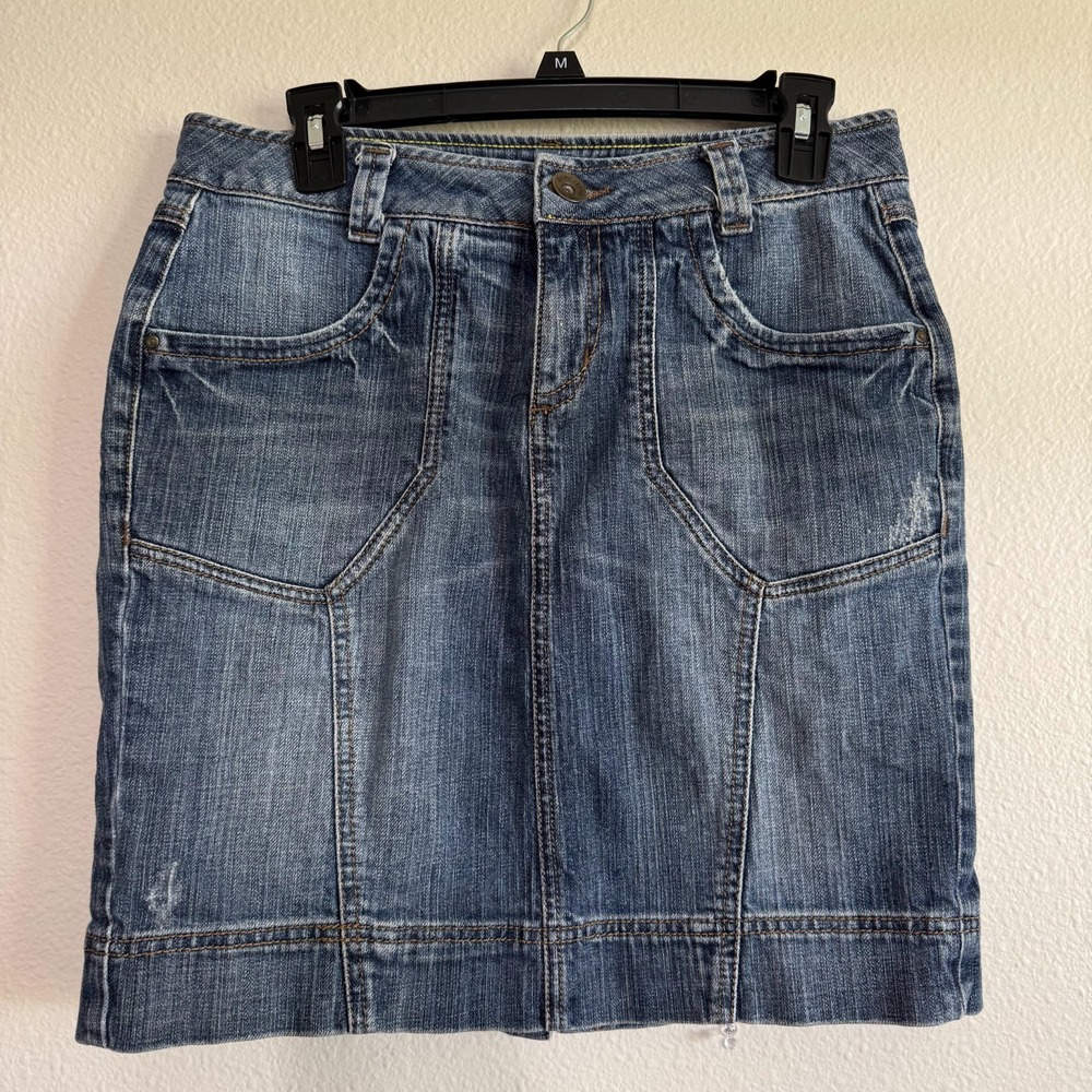 DKNY Jeans Straight Skirt Women's 8 Blue Denim Distressed Stretch Pockets Mini